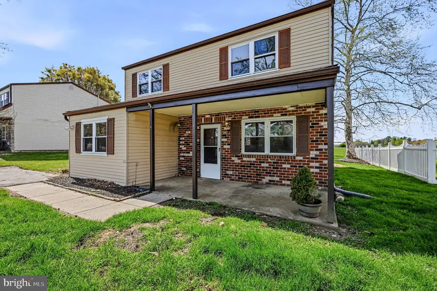 140 Wildflower Dr, Plymouth Meeting, PA 19462 - #2