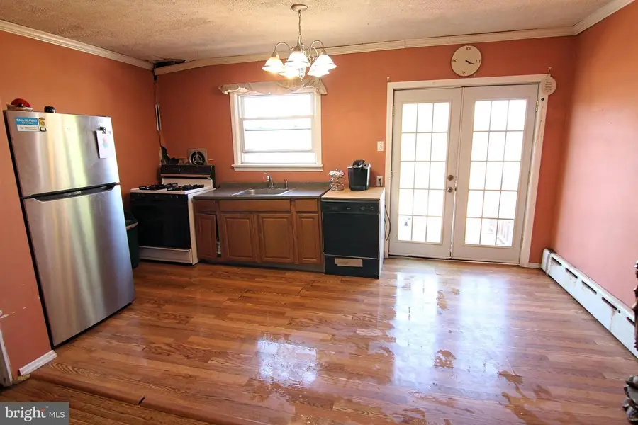 337 E 9th Ave, Conshohocken, PA 19428 - #2