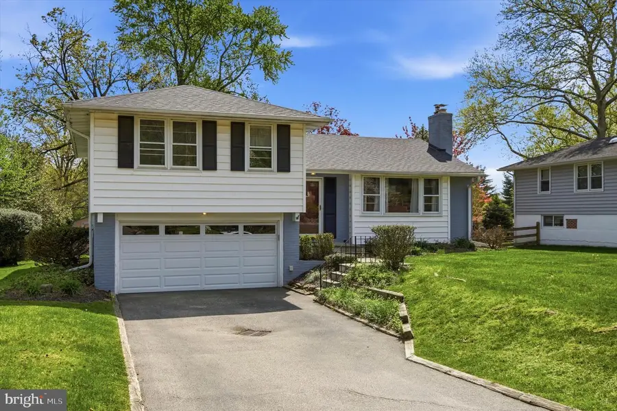 12 Betsy Ln, Ambler, PA 19002 - #2