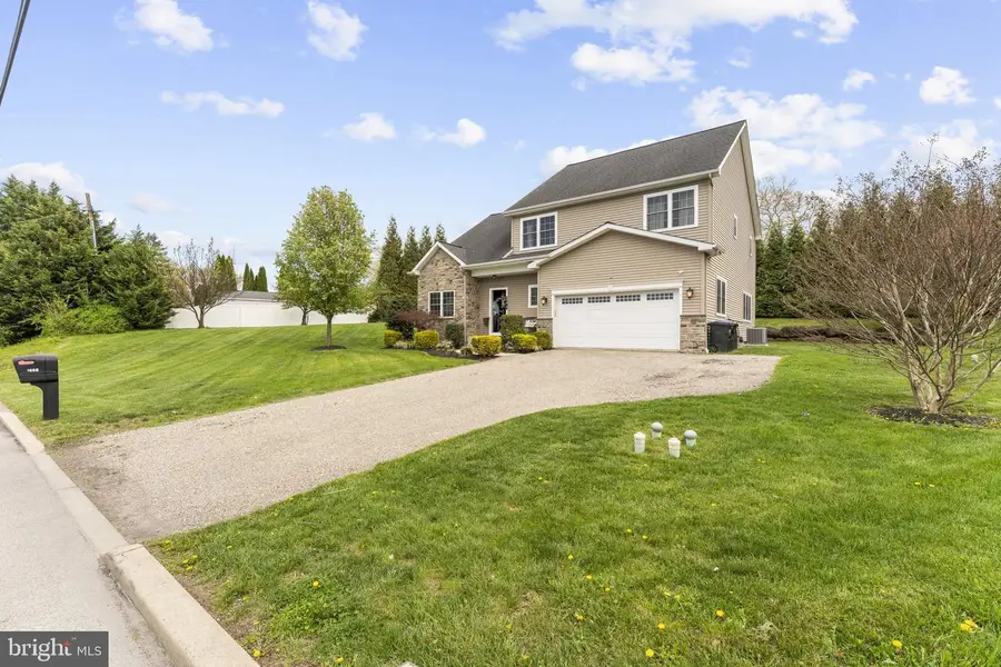 1404 New Hope St, Norristown, PA 19401 - #2