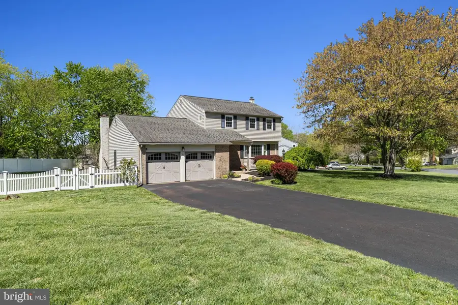 285 Manor Rd, Harleysville, PA 19438 - #3