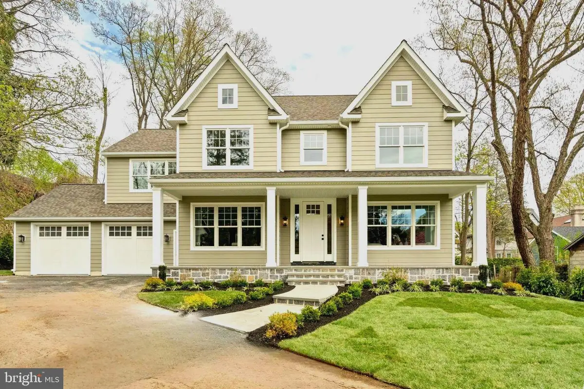 13 Elmwood Ave, Narberth, PA 19072 - #1