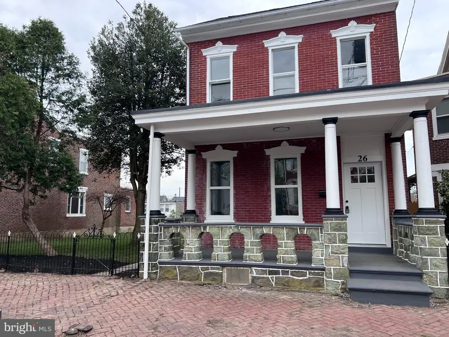 26 E 5th St, Pottstown, PA 19464 - #2