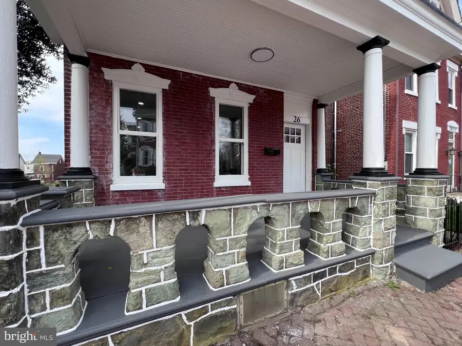 26 E 5th St, Pottstown, PA 19464 - #3