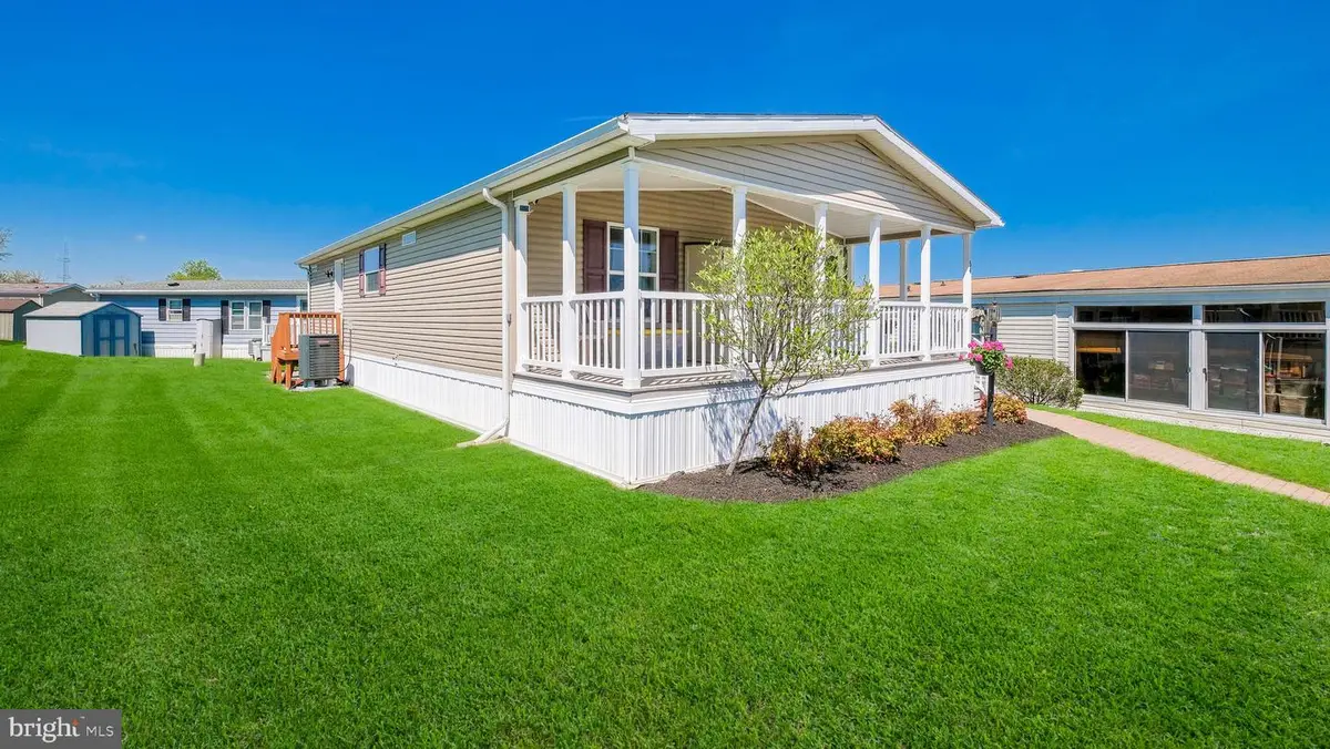 54 Neshaminy Falls Cir, North Wales, PA 19454 - #1