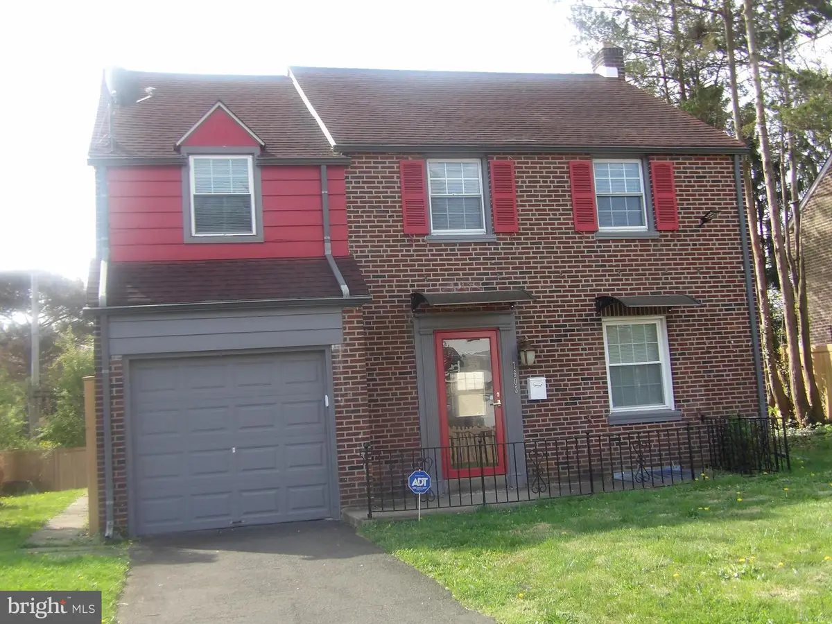 7603 Oak Lane Rd, Cheltenham, PA 19012 - #1