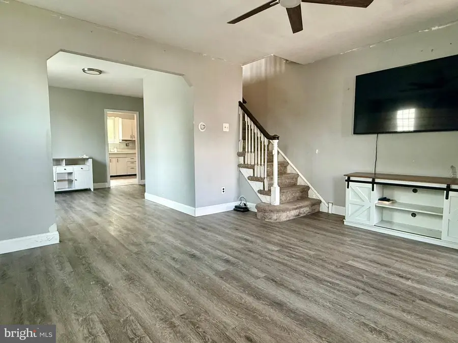 34 N Sylvania Ave, Jenkintown, PA 19046 - #2