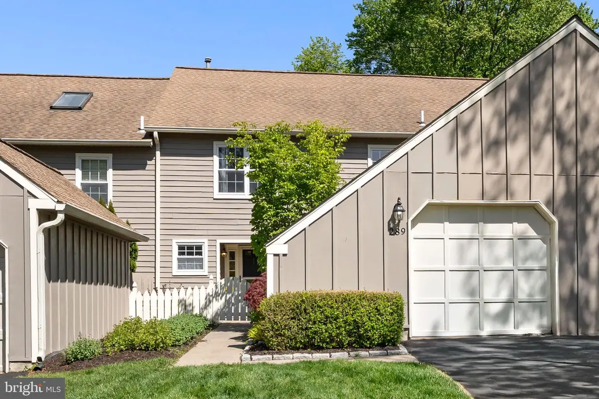 289 Tulip Tree Ct, Blue Bell, PA 19422 - #1