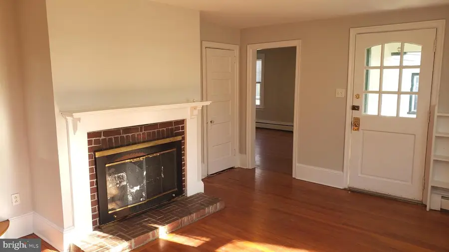 555 Barrett Ave, Haverford, PA 19041 - #2