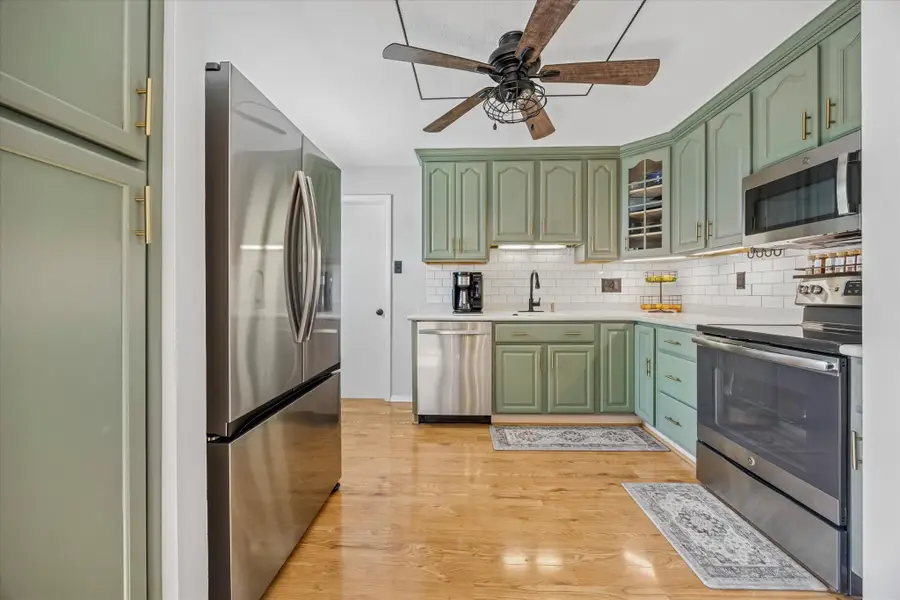 187 E Valley Forge Rd, King Of Prussia, PA 19406 - #3