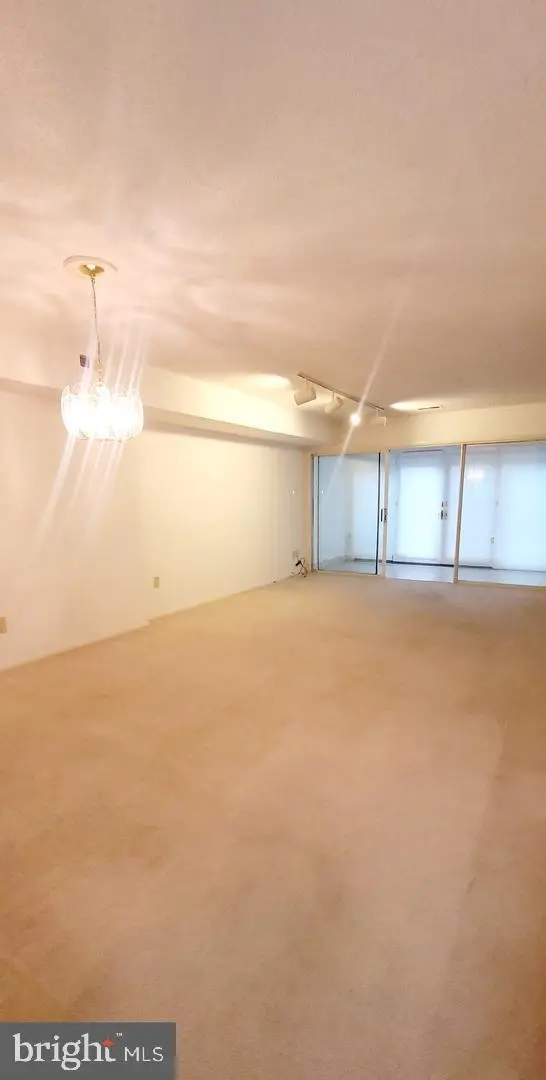 15 Twin Brooks Dr, Willow Grove, PA 19090 - #2