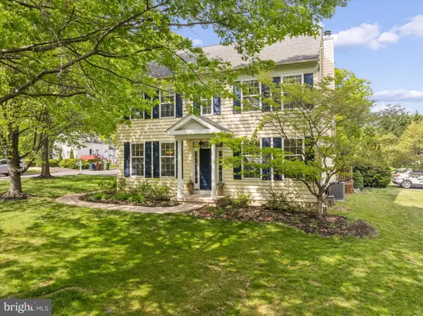 1001 Windsor, DRESHER, PA 19025