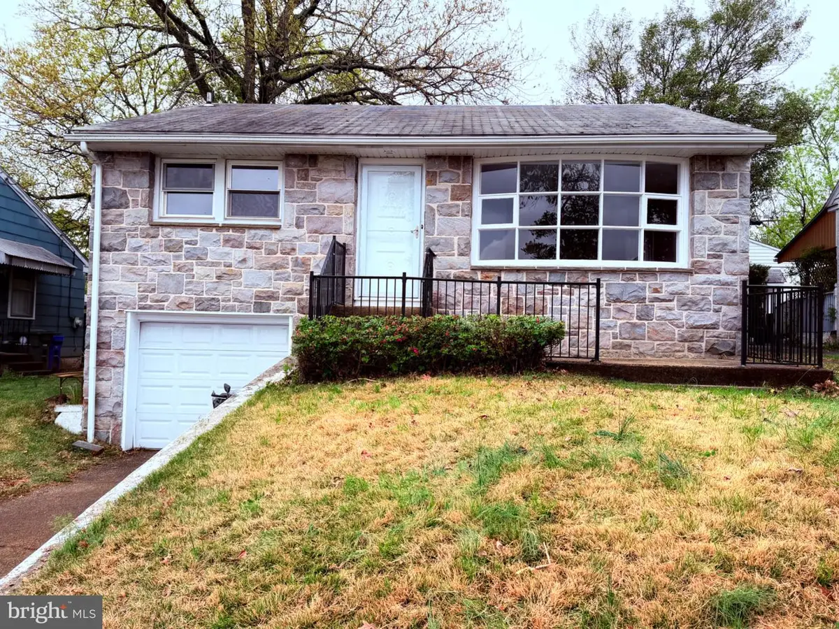 479 Clearview St, Pottstown, PA 19464 - #1