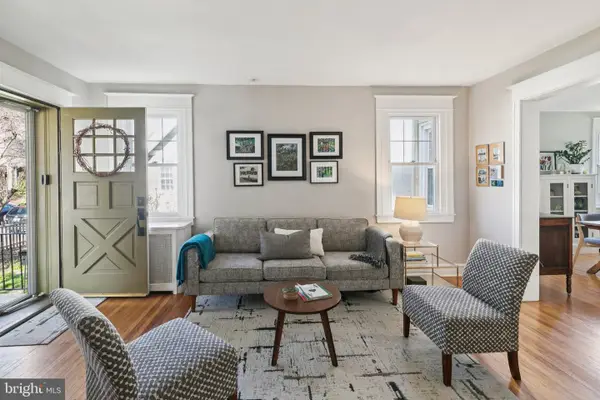 108 Winchester Rd, MERION STATION, PA 19066