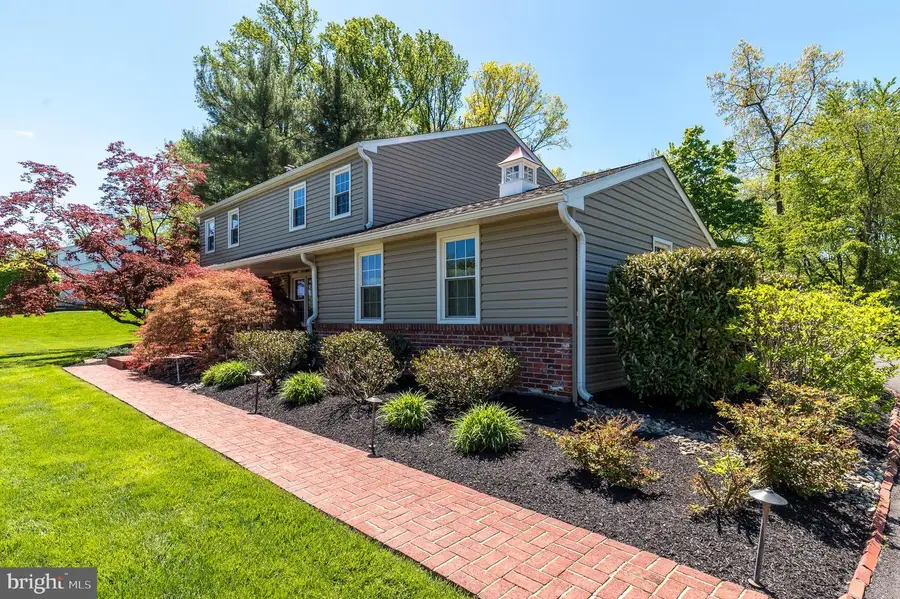564 Derwin Dr, Blue Bell, PA 19422 - #3
