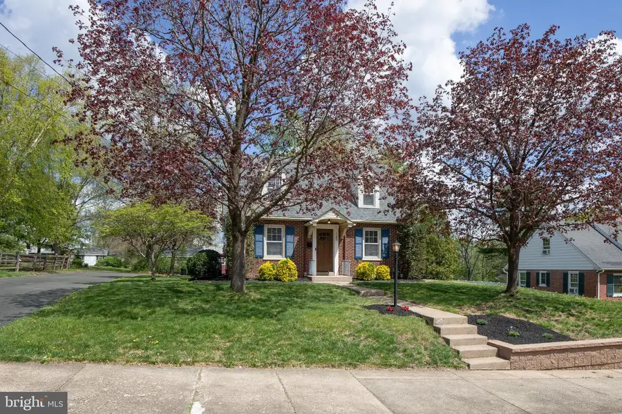 165 N 4th St, Souderton, PA 18964 - #2