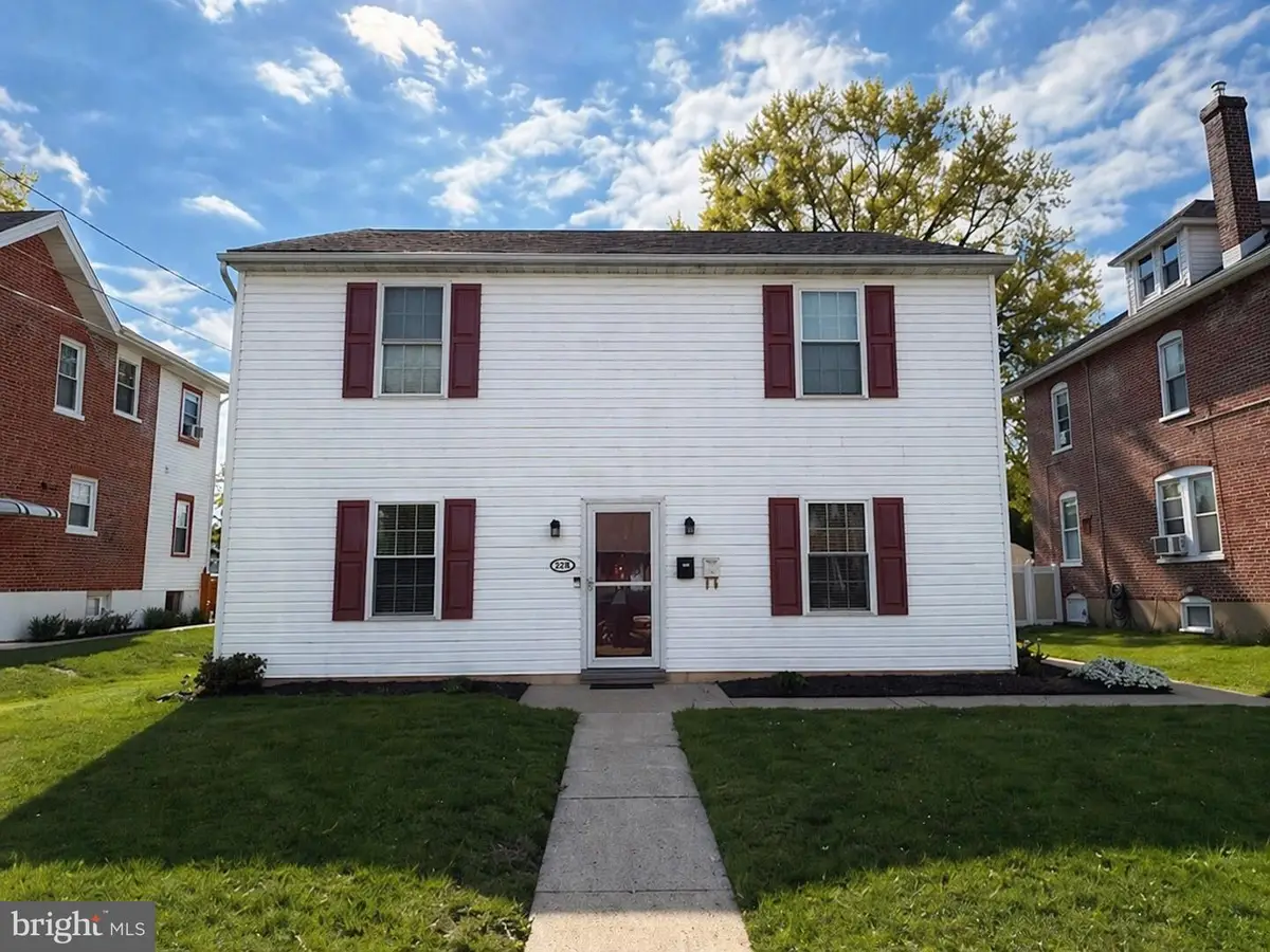 228 W Hamlin Ave, Telford, PA 18969 - #1