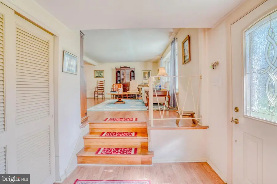 407 Keats Rd, Huntingdon Valley, PA 19006 - #2