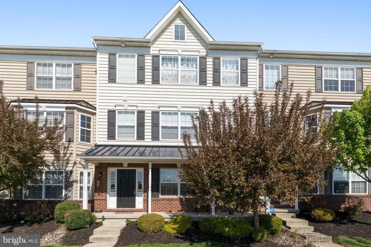 2058 Berkeley Dr #m45, Pennsburg, PA 18073 - #1