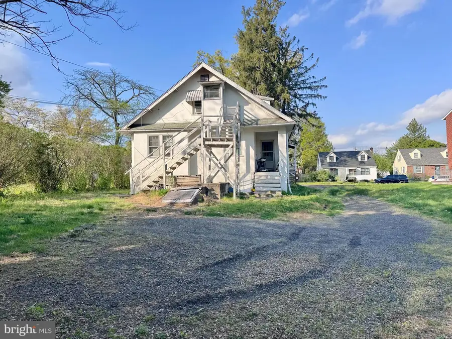 342 Perkiomen Ave, Lansdale, PA 19446 - #3