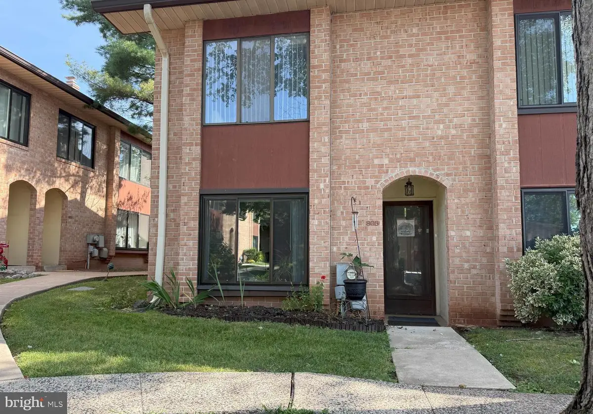 805 Stonybrook #805, Norristown, PA 19403 - #1