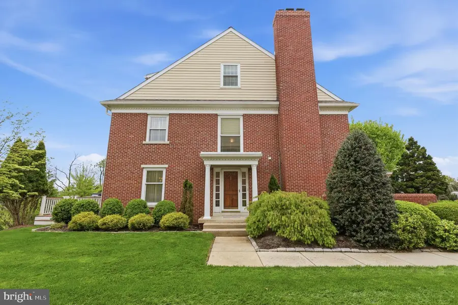 210 Westminster Pl, Ambler, PA 19002 - #3