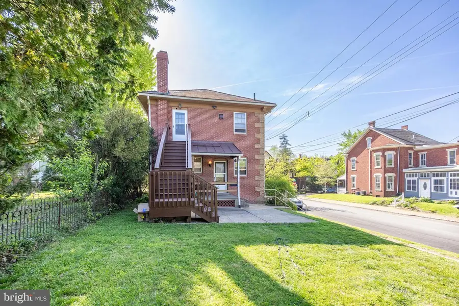 501 N Charlotte St, Pottstown, PA 19464 - #3