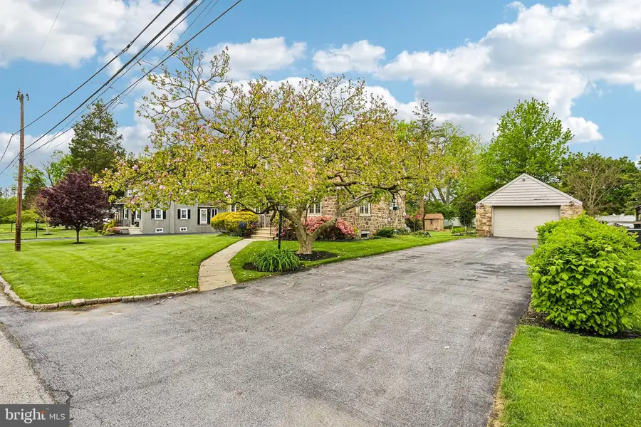 123 Montgomery Ave, Norristown, PA 19401 - #3