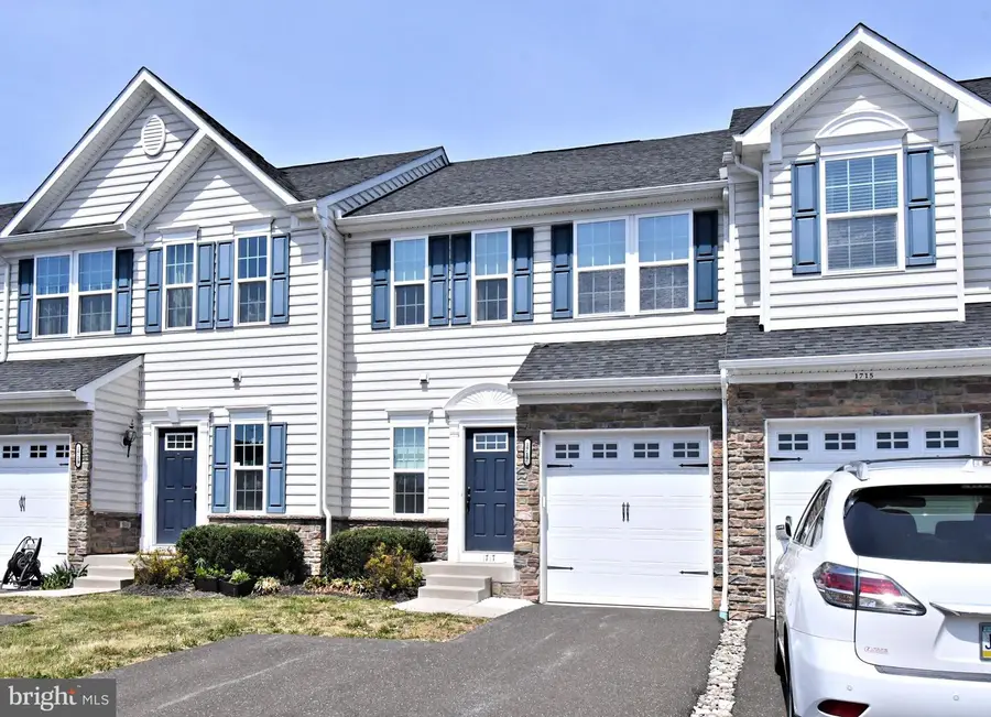 1717 Lisa Ct, Hatfield, PA 19440 - #2