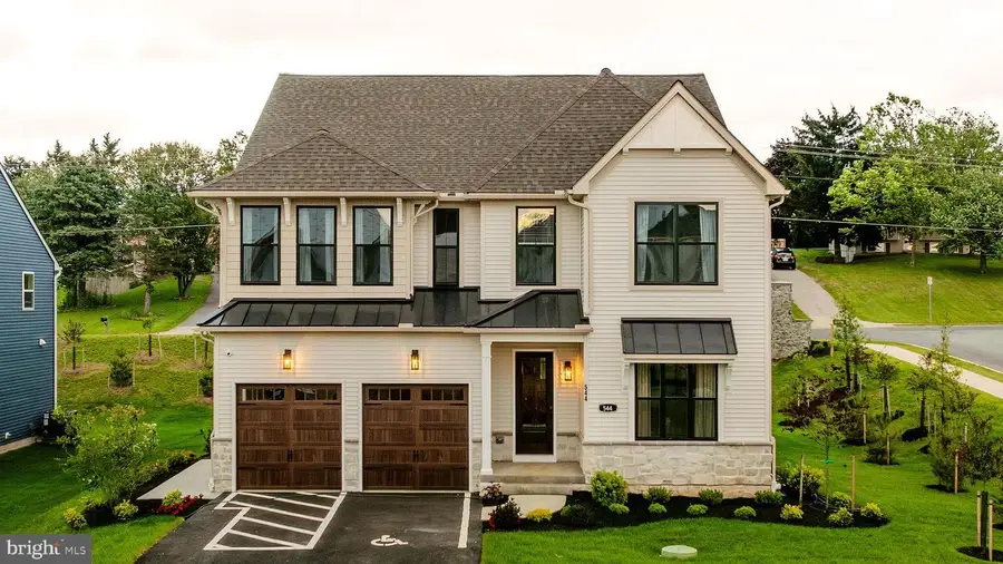 200 Gable Dr #covington, Perkiomenville, PA 18074 - #3