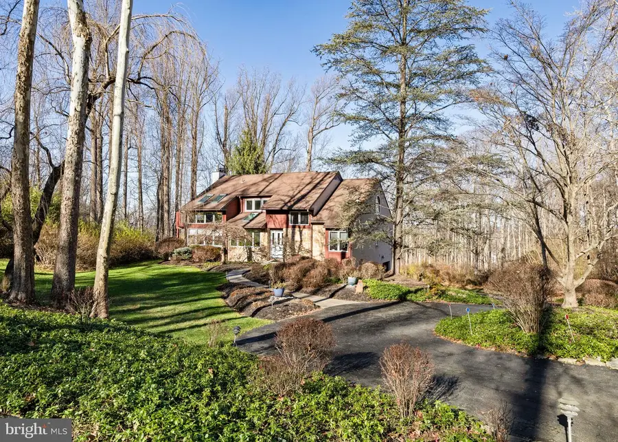 635 Harts Ridge Rd, Conshohocken, PA 19428 - #2