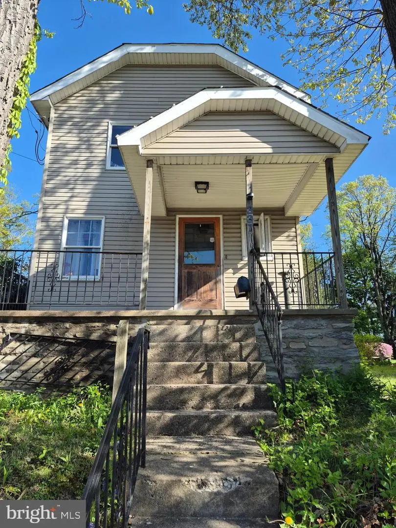 337 Edge Hill Rd, Glenside, PA 19038 - #1