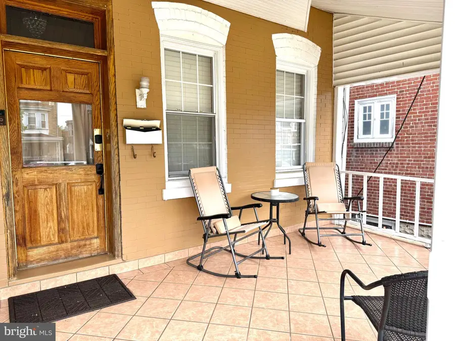 729 Haws Ave, Norristown, PA 19401 - #3