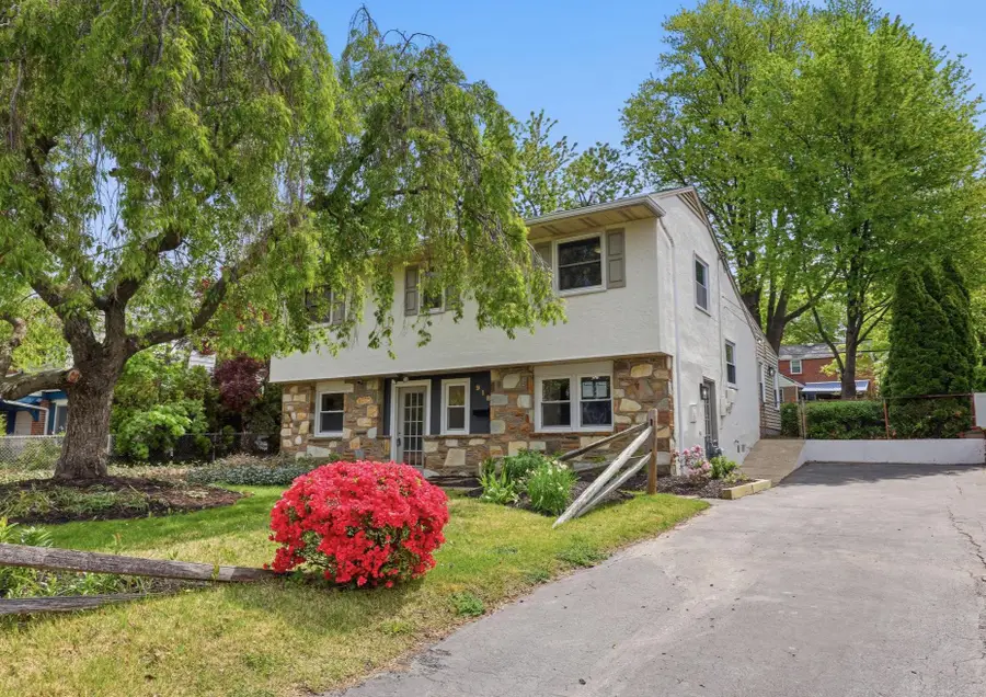 918 New Hope St, Norristown, PA 19401 - #2