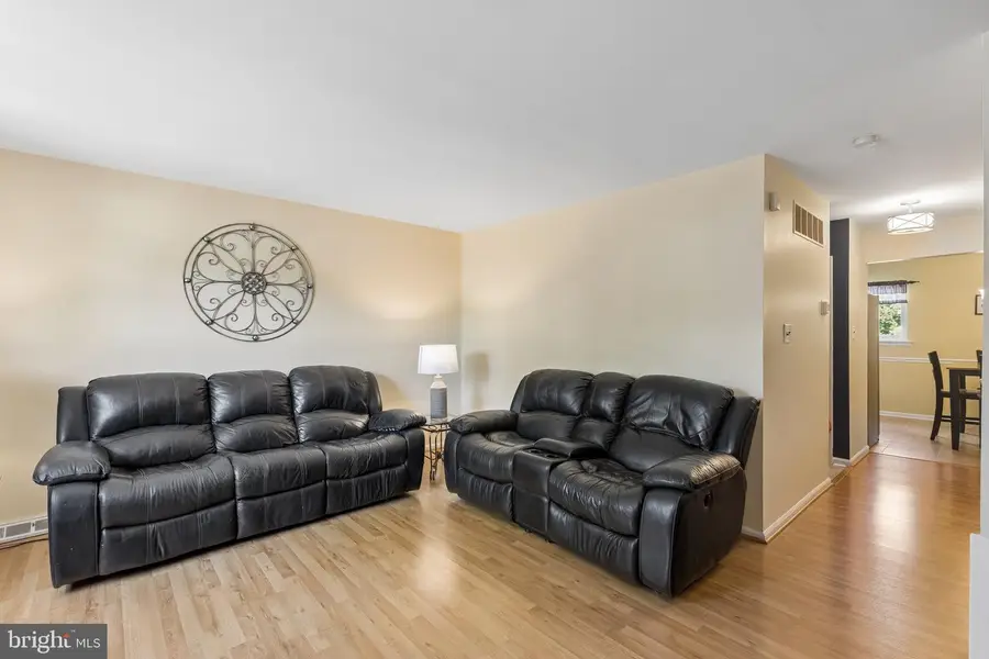 1006 N York Rd #24, Willow Grove, PA 19090 - #2