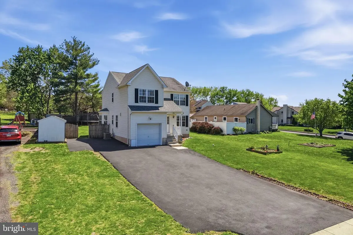 296 Alderfer Rd, Harleysville, PA 19438 - #1