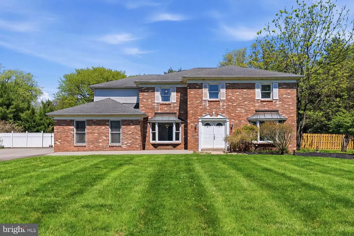605 Wyndrise Dr, Blue Bell, PA 19422 - #1