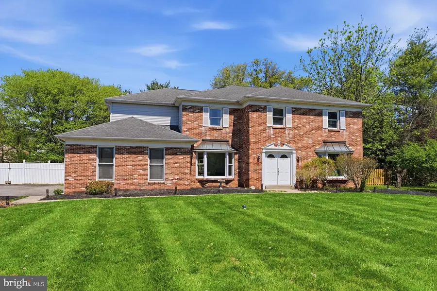 605 Wyndrise Dr, Blue Bell, PA 19422 - #3