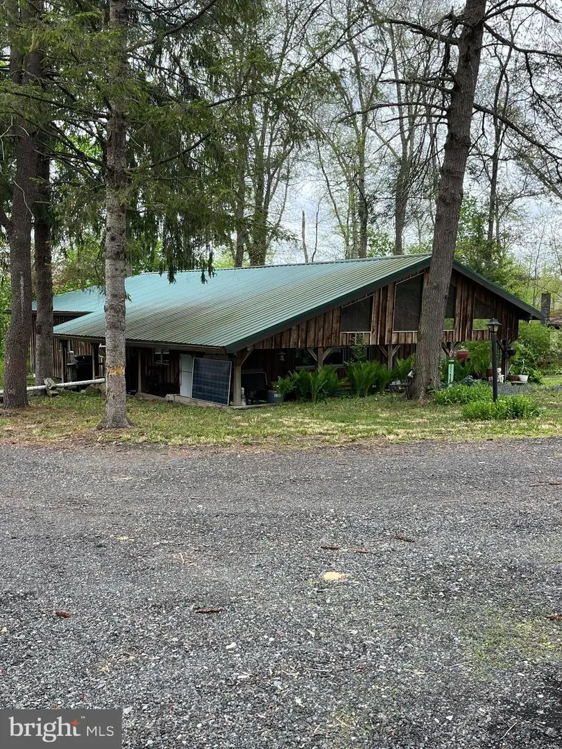 2536 Brigadoon Ln, Woxall, PA 18084 - #3