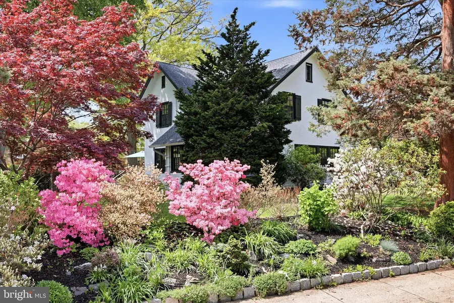 6 Hampden Ave, Narberth, PA 19072 - #2