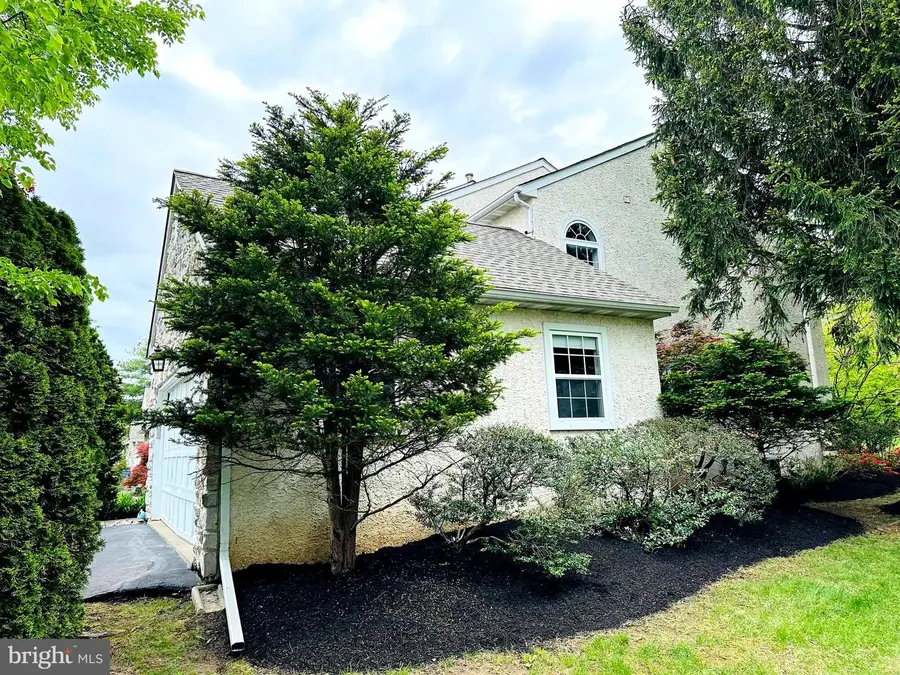 1853 Hood Ln, Maple Glen, PA 19002 - #3