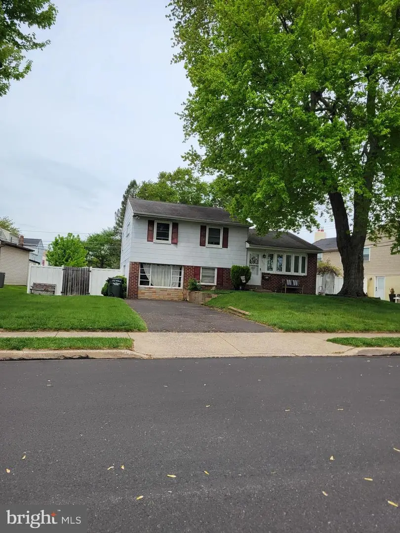 303 Willard Rd, Hatboro, PA 19040 - #1