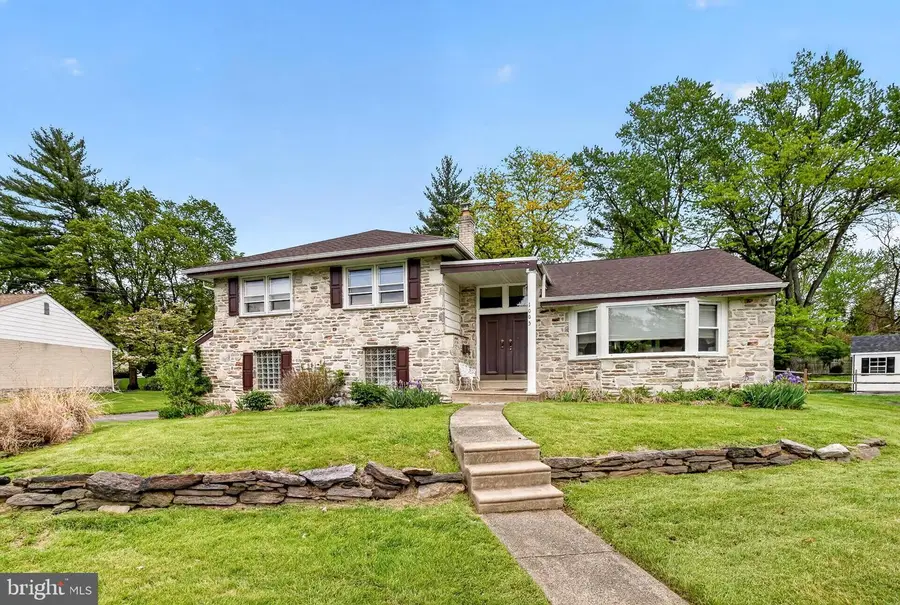 1005 Quill Ln, Oreland, PA 19075 - #2