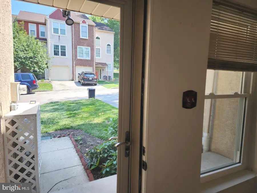 25 Forsythia Ct, Lafayette Hill, PA 19444 - #2