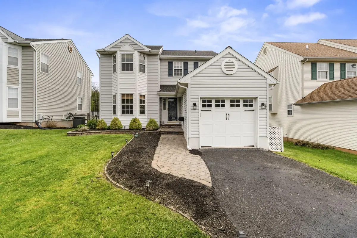 630 Stewart Rd, Collegeville, PA 19426 - #1