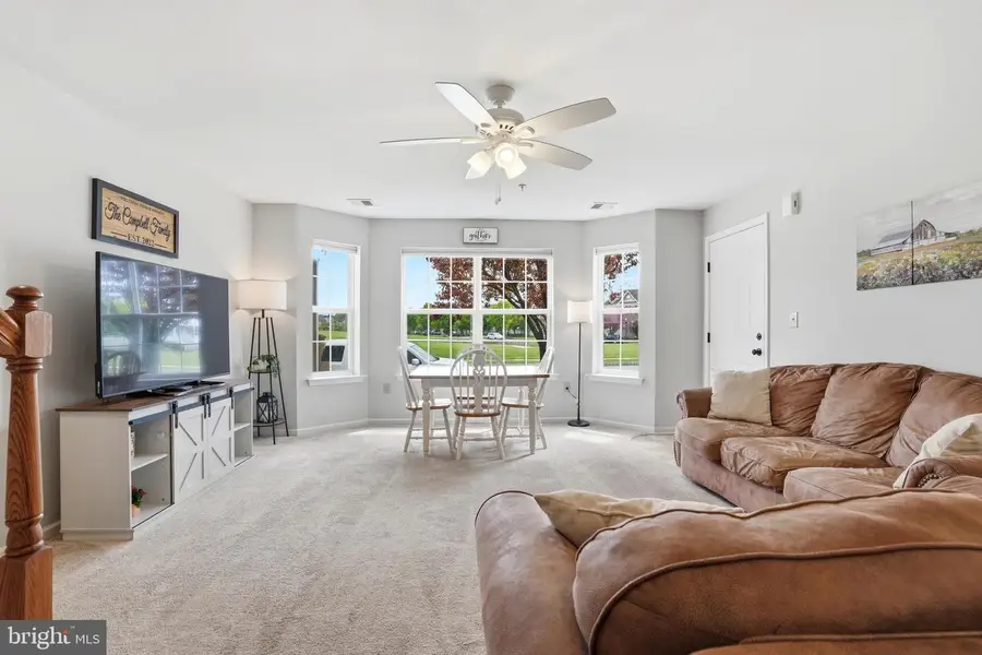 2026 Berkeley Dr, Pennsburg, PA 18073 - #2