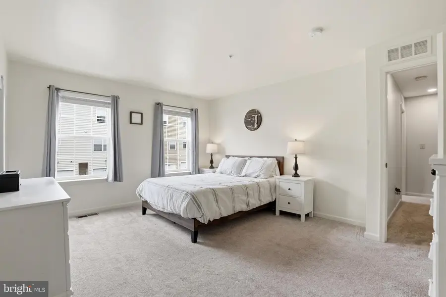 2026 Berkeley Dr, Pennsburg, PA 18073 - #3