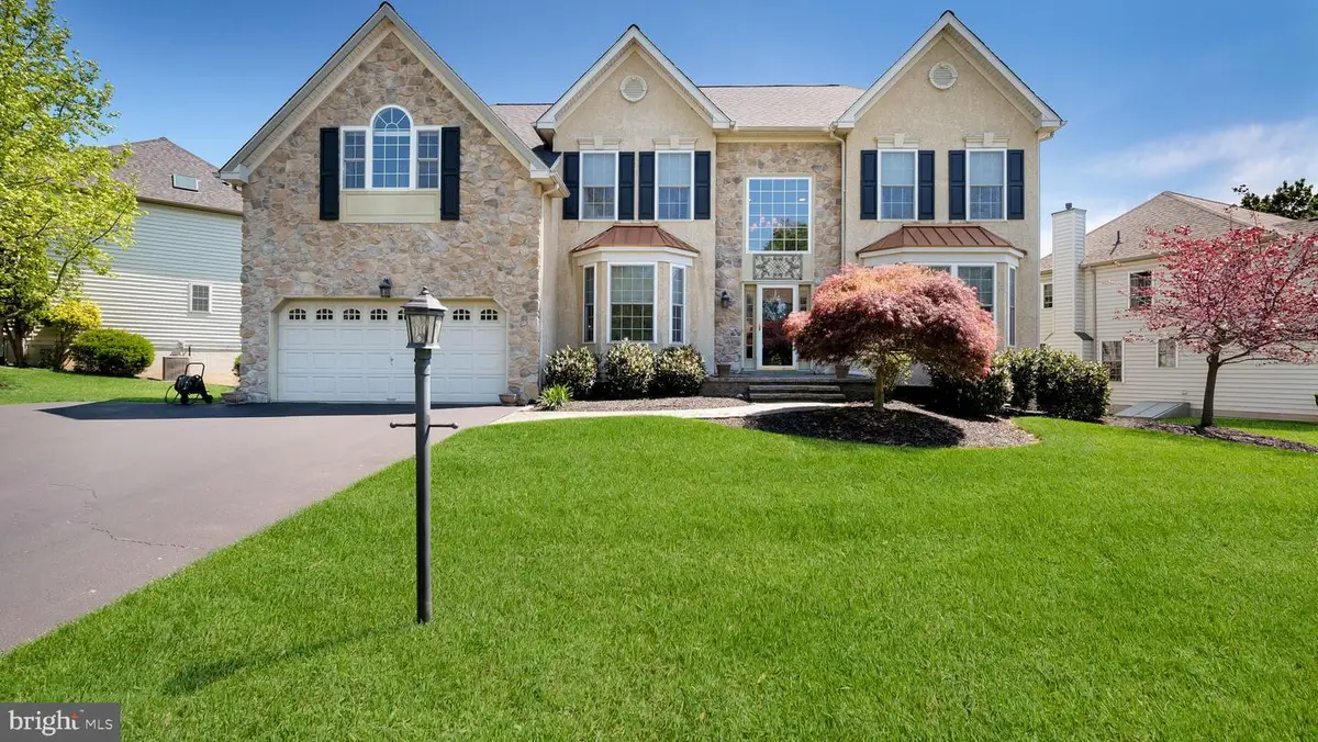 2559 Crestline Dr, Lansdale, PA 19446 - #1