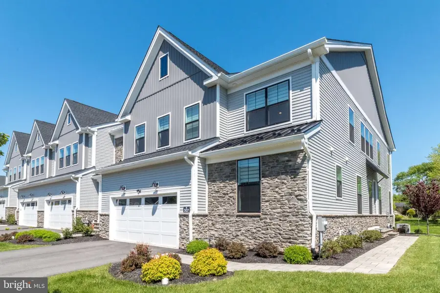 307 Huntington Ln #332, Ambler, PA 19002 - #2