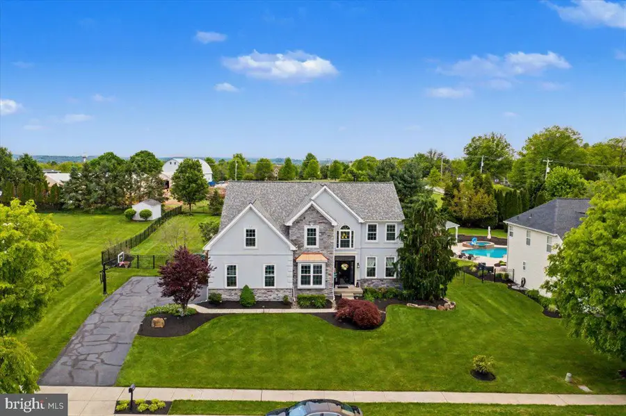 144 Fox Run Dr, Collegeville, PA 19426 - #2